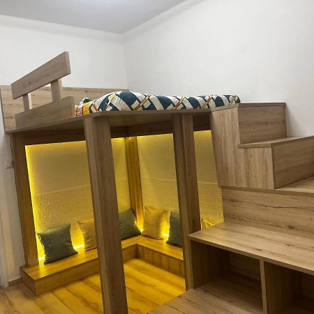 Seaview Room With Share Some Place Athens Exterior photo