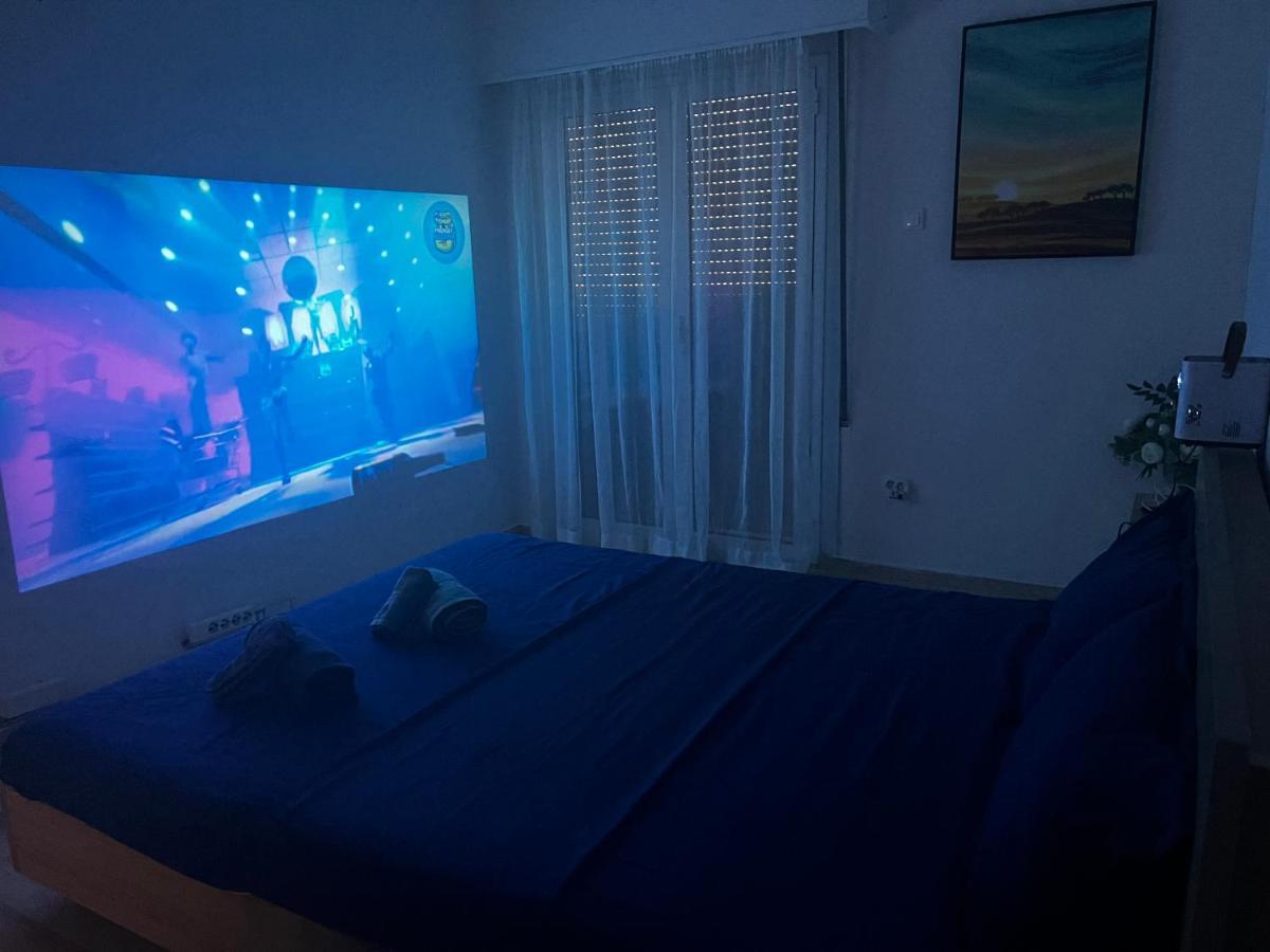 Seaview Room With Share Some Place Athens Exterior photo