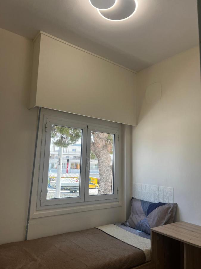 Seaview Room With Share Some Place Athens Exterior photo