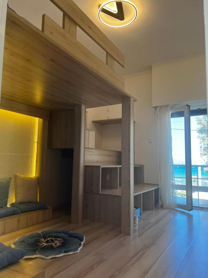Seaview Room With Share Some Place Athens Exterior photo